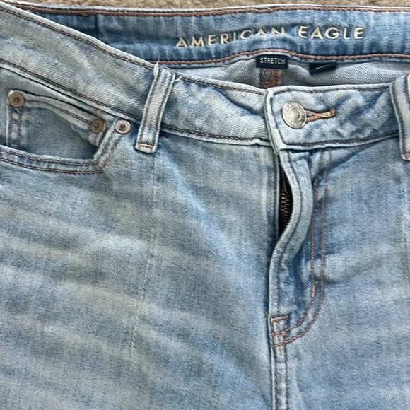 AE Dreamy Drape Stretch Low-Rise Baggy Wide-Leg Jean - Picture 7 of 9